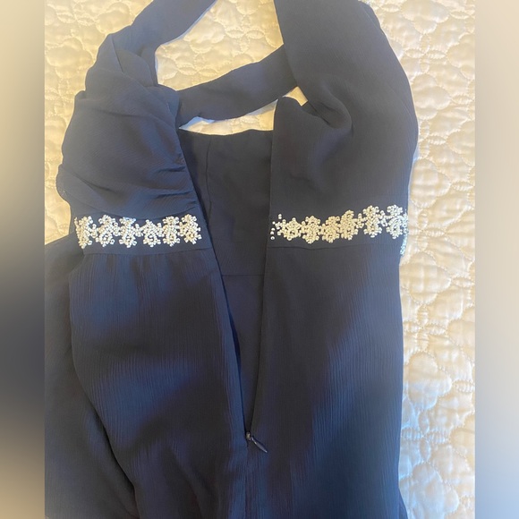 Loft navy blue top with white bead trim. Size 16. Good condition. - Picture 6 of 9